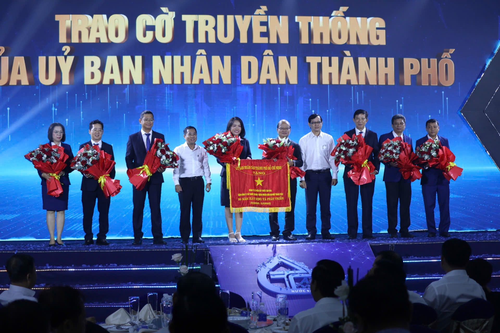 C&ocirc;ng ty CP Cấp nước T&acirc;n Ho&agrave;: 20 năm kh&ocirc;ng ngừng nỗ lực đổi mới để ph&aacute;t triển bền vững- Ảnh 4.