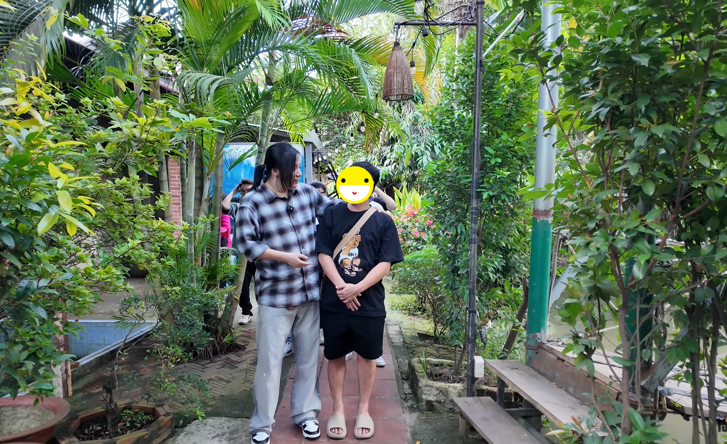 Sau khi chi 5 tỉ để kéo chân, hot youtuber Khoa Pug tiếp tục đi kéo chân lần 2- Ảnh 1.