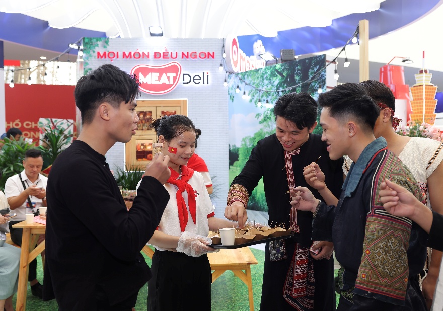 Masan giới thiệu nhiều thương hiệu mạnh tại Triển l&atilde;m Th&agrave;nh tựu 80 năm của đất nước- Ảnh 4.