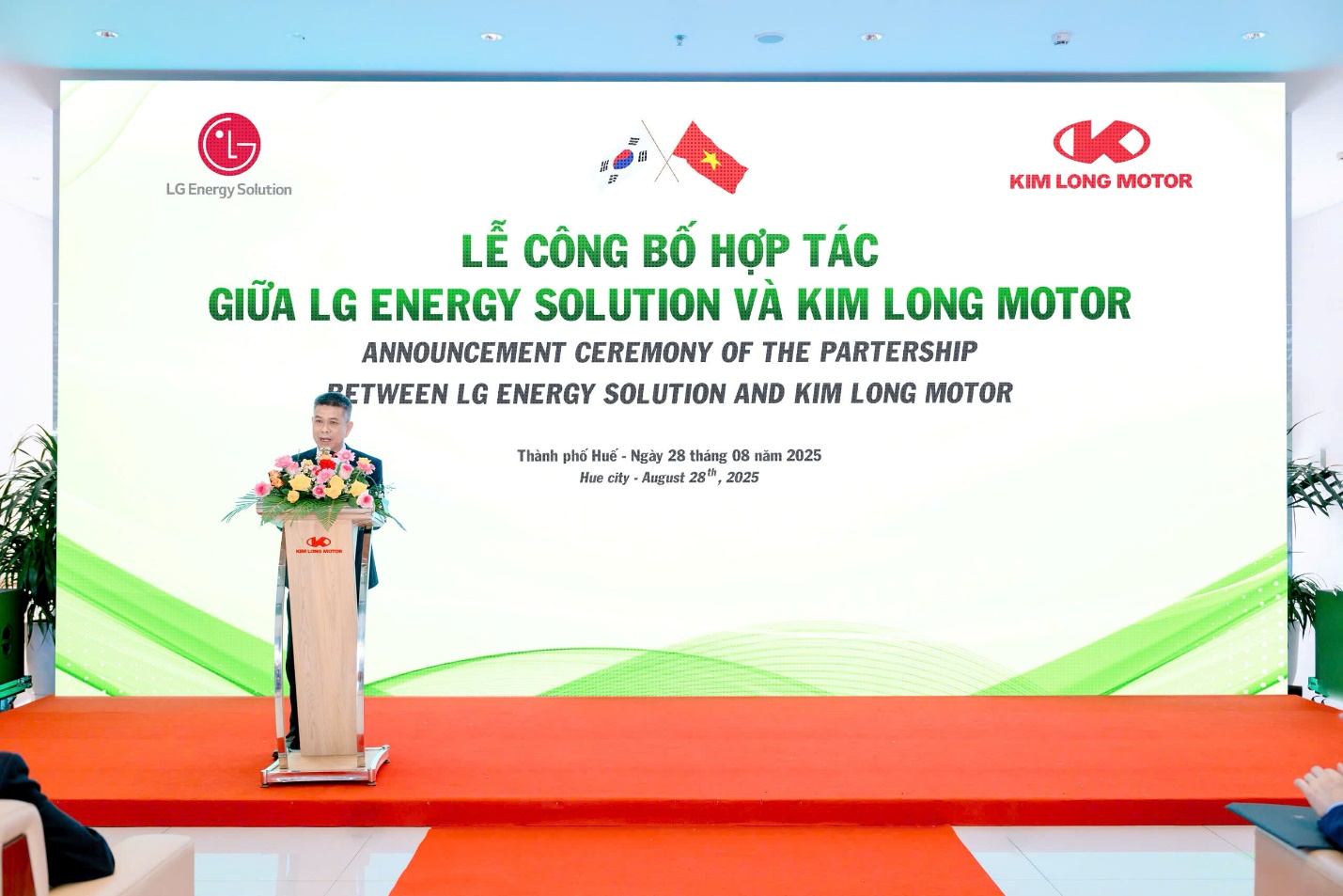Kim Long Motor hợp t&aacute;c c&ugrave;ng C&ocirc;ng ty LG Energy Solution sản xuất pin &ocirc; t&ocirc; điện- Ảnh 3.