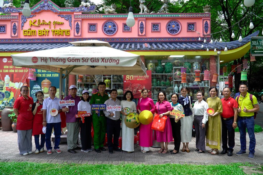 Một ngày làm nghệ nhân gốm: Trải nghiệm du lịch độc đáo tại Phường Sài Gòn- Ảnh 3.