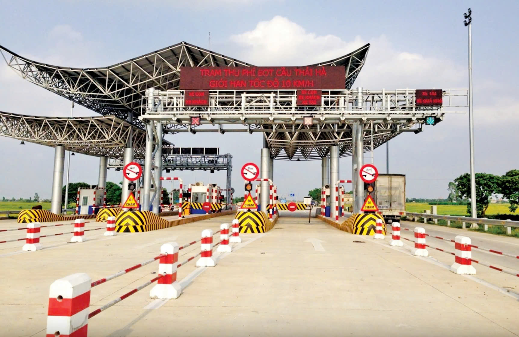 "Giải cứu" 11 dự &aacute;n BOT thua lỗ - Ảnh 1.