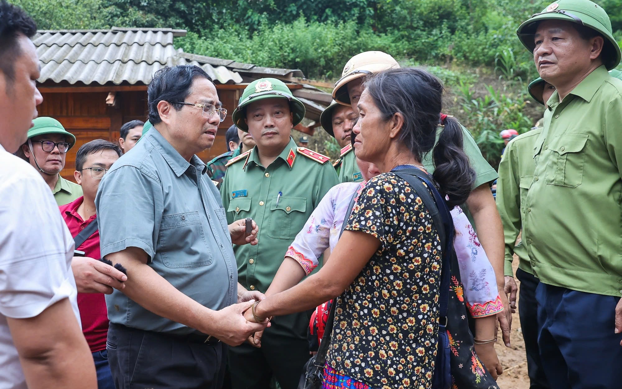 Khẩn trương khắc phục hậu quả mưa, lũ