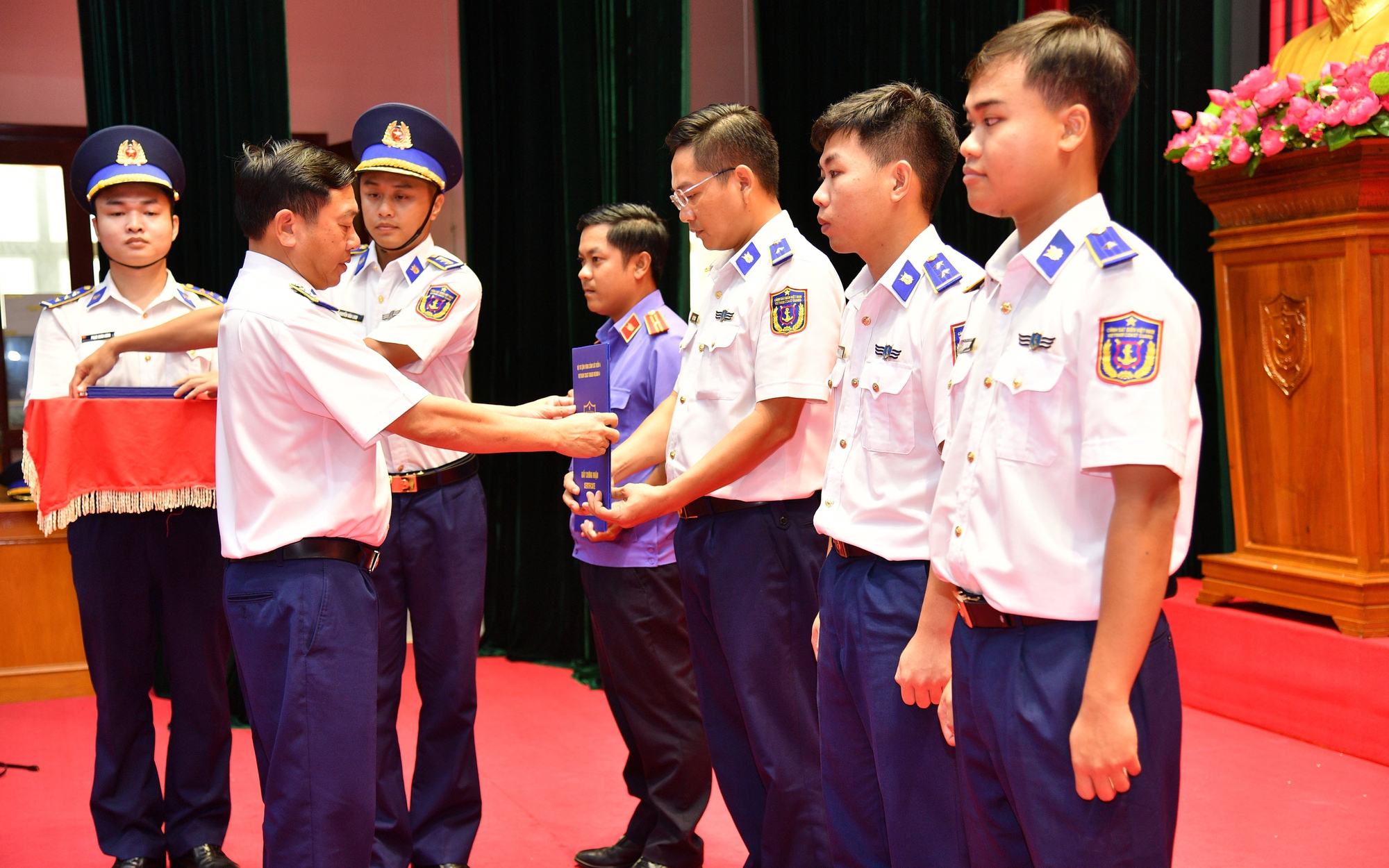 Hải đội 211 thi đua lập thành tích chào mừng sự kiện trọng đại- Ảnh 3.