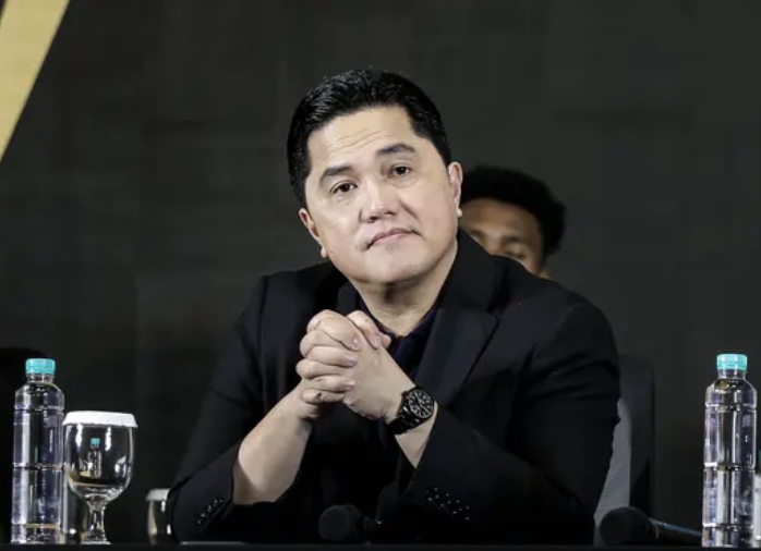 Chủ tịch LĐBĐ Indonesia, Erick Thohir  - Ảnh 1.
