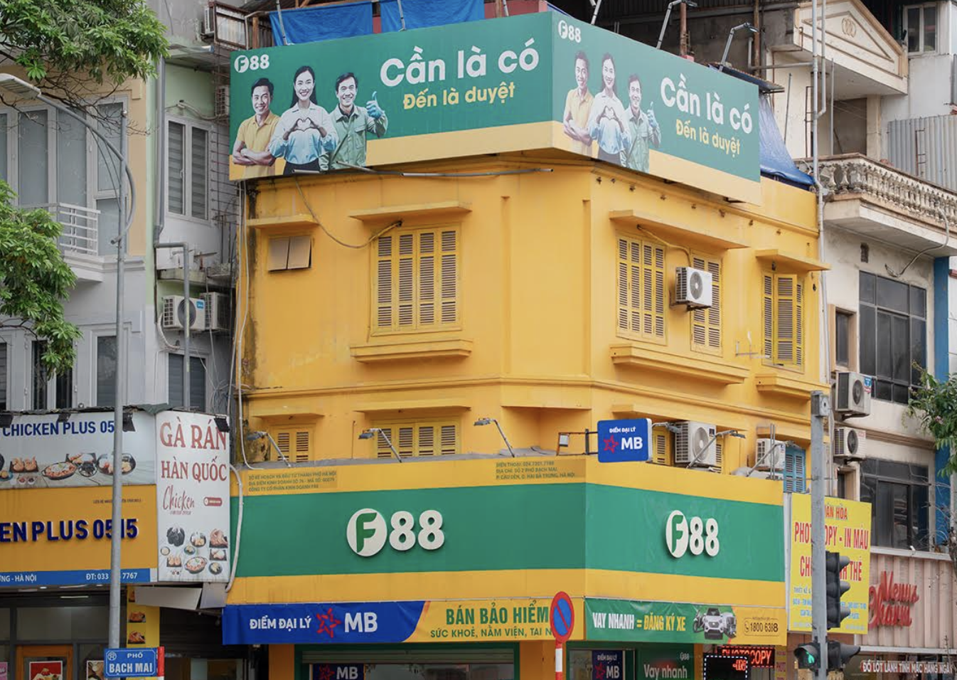 Cổ phiếu F88 tăng tới 40% trong ng&agrave;y đầu l&ecirc;n s&agrave;n, chạm mức 888.800 đồng- Ảnh 2.