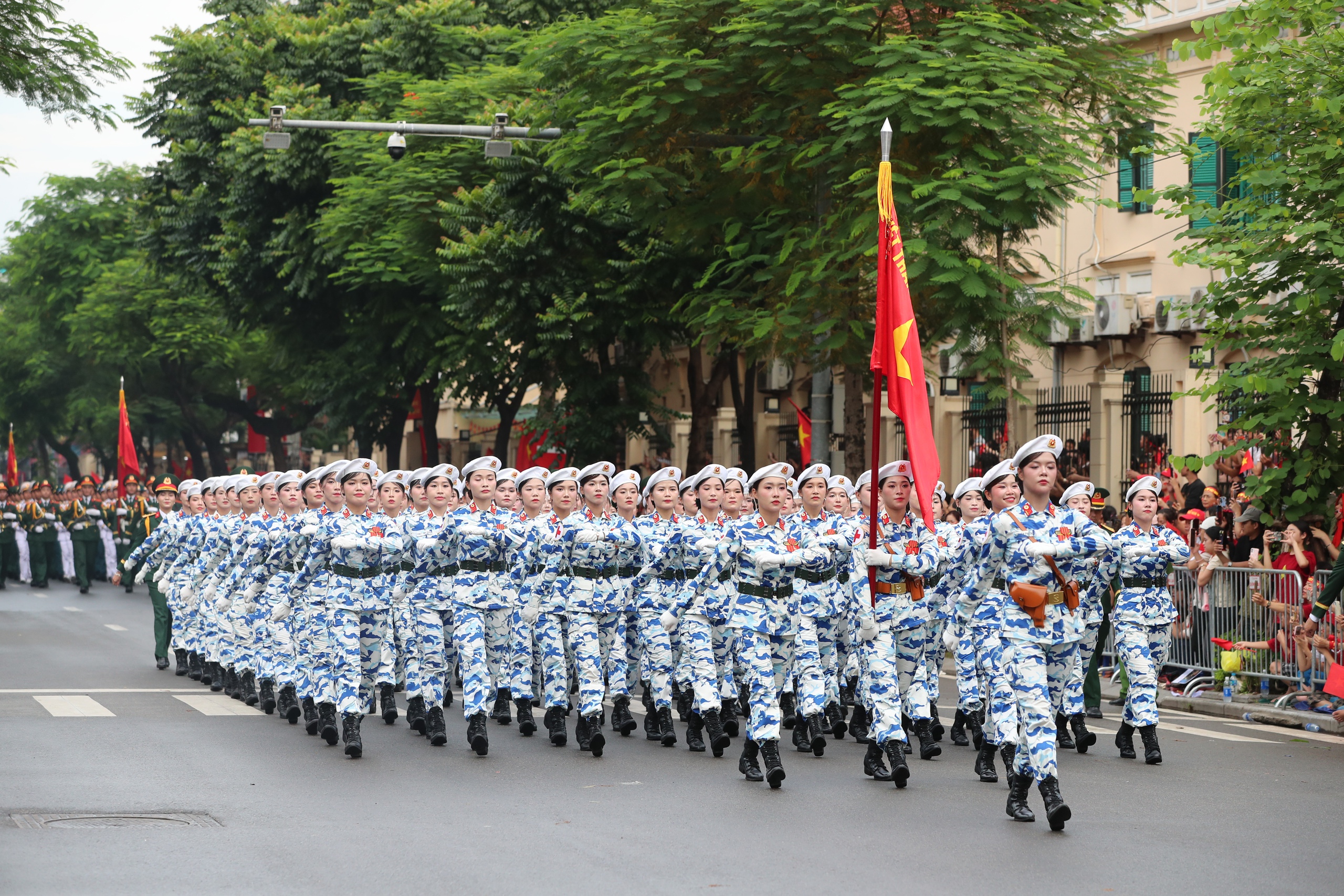 Những hình ảnh ấn tượng trong ngày tổng duyệt diễu binh, diễu hành chào mừng Quốc khánh 2-9 - Ảnh 13.