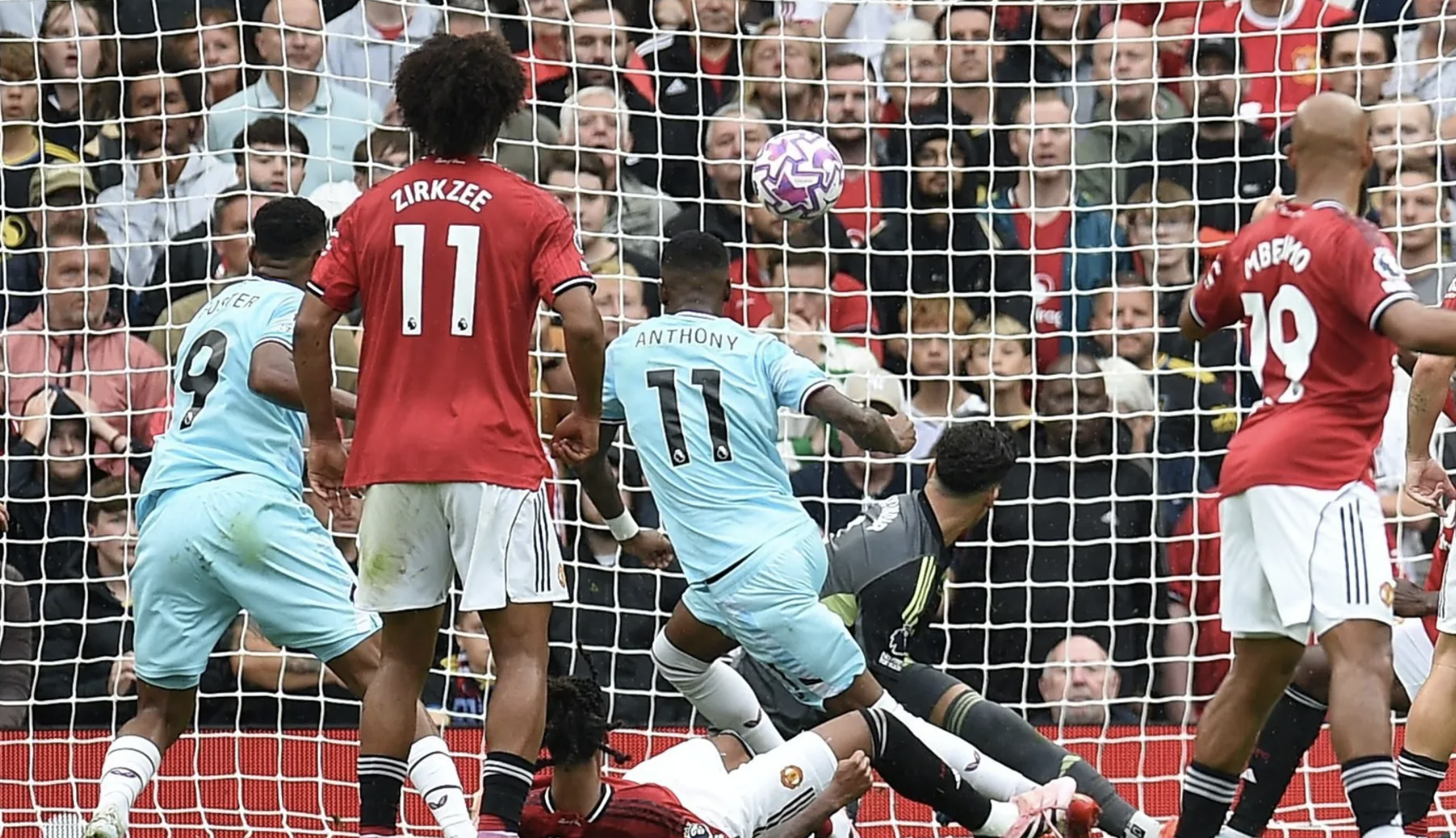 Bruno Fernandes "giải cứu" Man United trên chấm phạt đền- Ảnh 3.