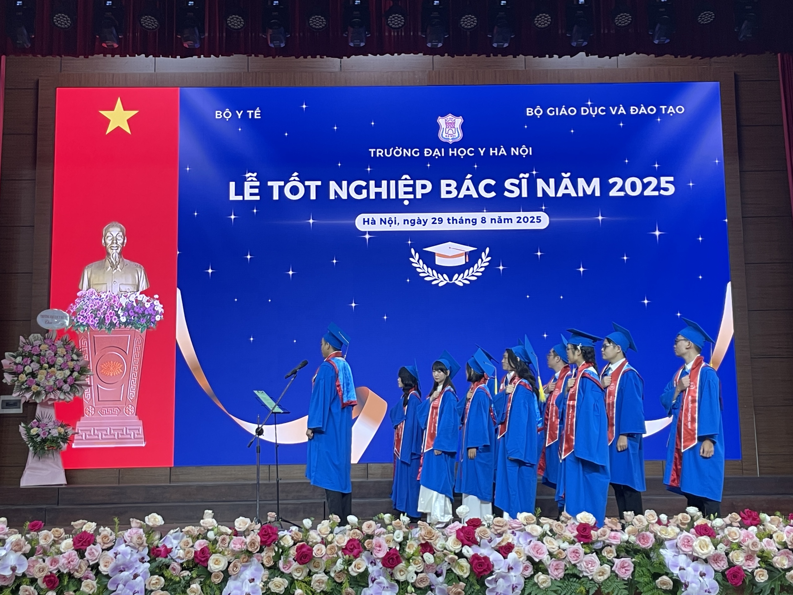 Chân dung thủ khoa kép "siêu hiếm" của Đại học Y Hà Nội - Ảnh 3.