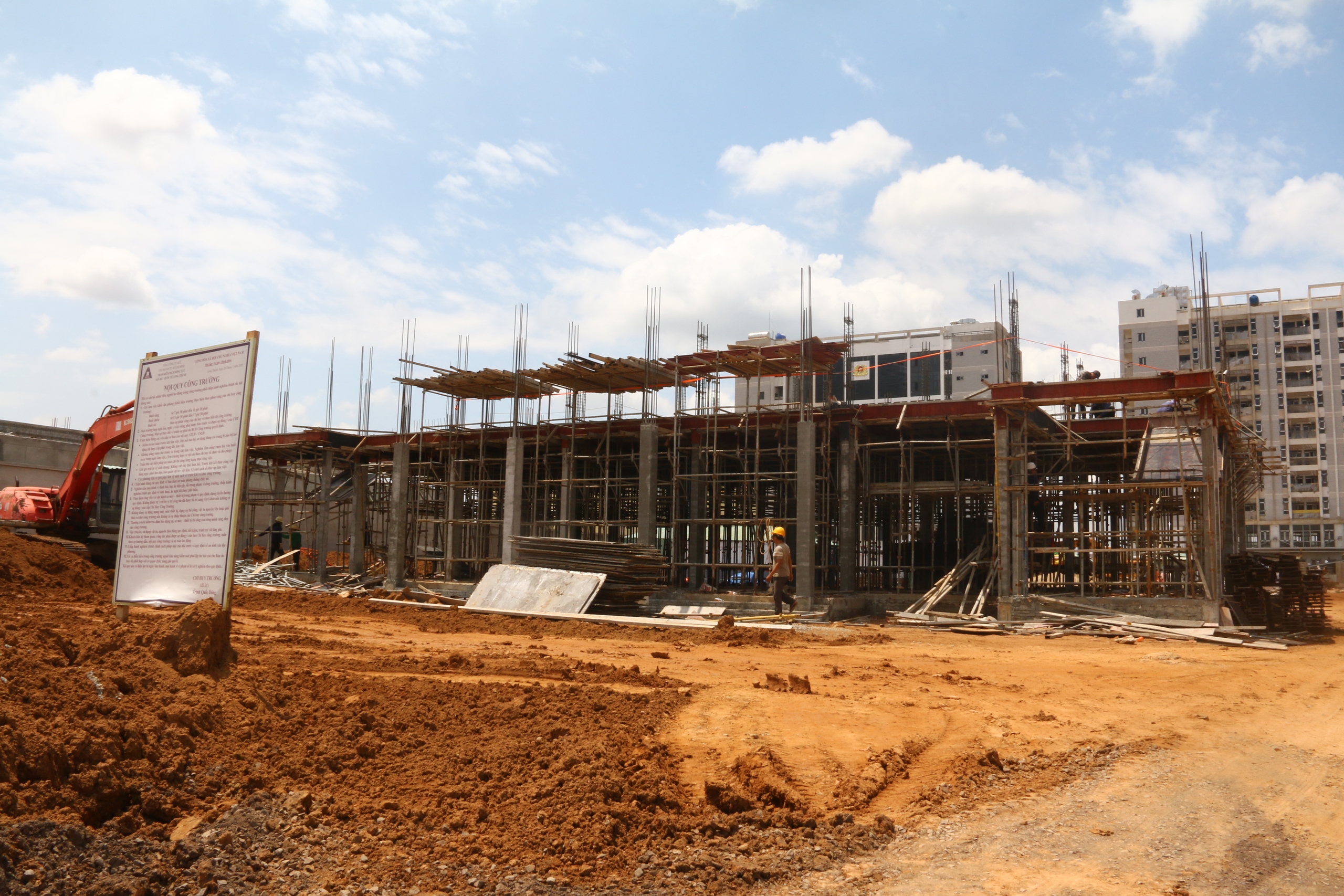 Gần 14.000 nh&acirc;n lực thi c&ocirc;ng xuy&ecirc;n Lễ 2-9 tr&ecirc;n &ldquo;đại c&ocirc;ng trường&rdquo; s&acirc;n bay Long Th&agrave;nh- Ảnh 21.