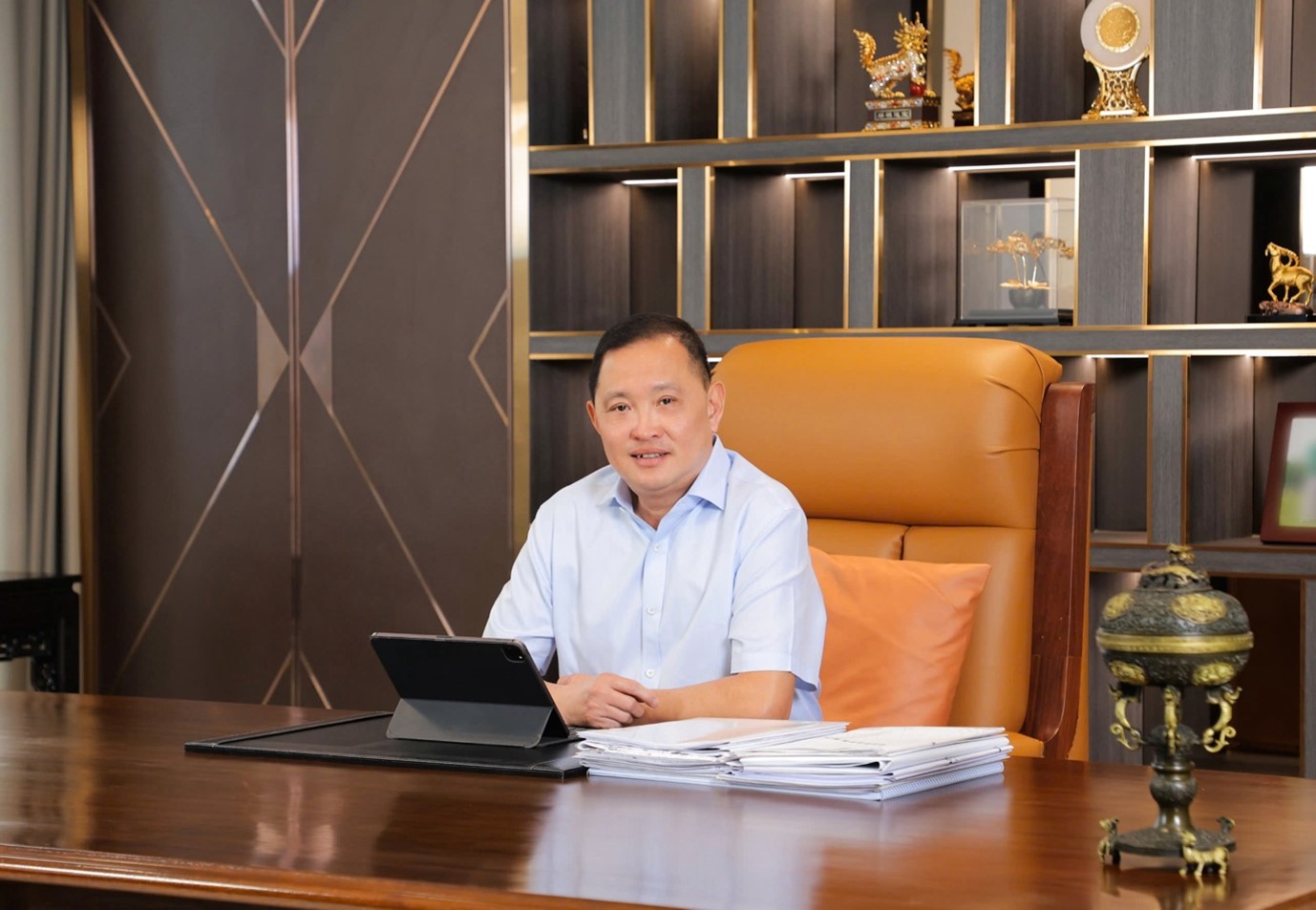 Cổ đ&ocirc;ng lo lắng khi chủ tịch Ph&aacute;t Đạt đăng k&yacute; b&aacute;n đến 88 triệu cổ phiếu- Ảnh 1.