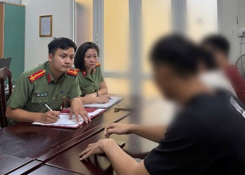 Nam thanh niên đăng thông tin sai sự thật về cựu chiến binh 90 tuổi không được xem diễu binh - Ảnh 3.