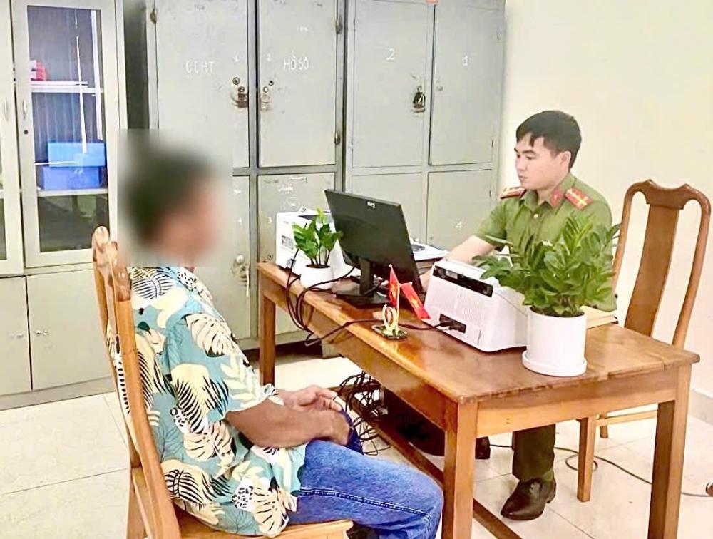 Đăng tin sai sự thật trên mạng xã hội, một công dân ở Hà Tĩnh vừa bị xử phạt- Ảnh 1.