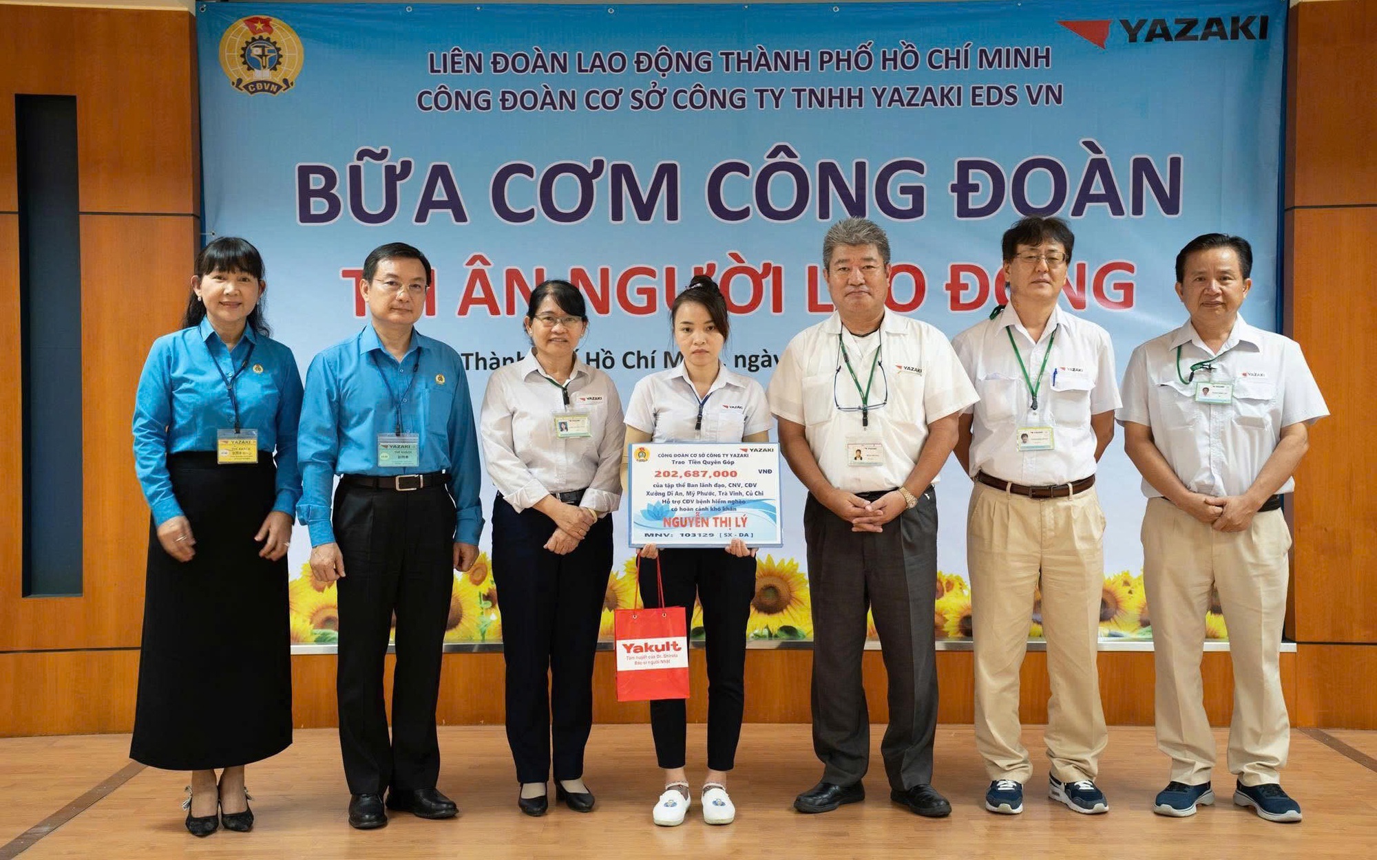 Nghĩa cử cao đẹp của toàn thể cán bộ, nhân viên Công ty TNHH Yazaki EDS Việt Nam