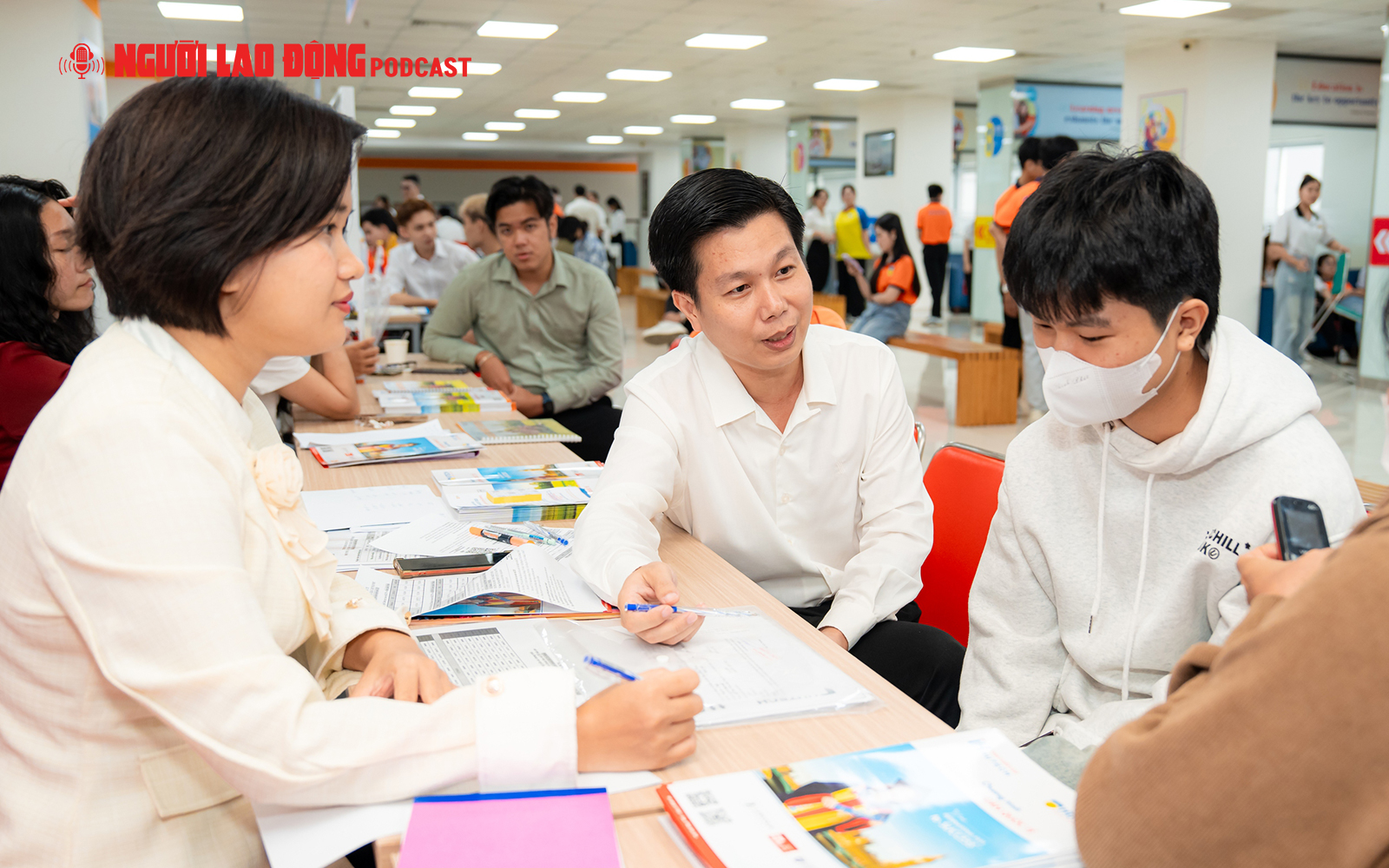 Bộ GD-ĐT ra thông báo mới về thời gian nhập học