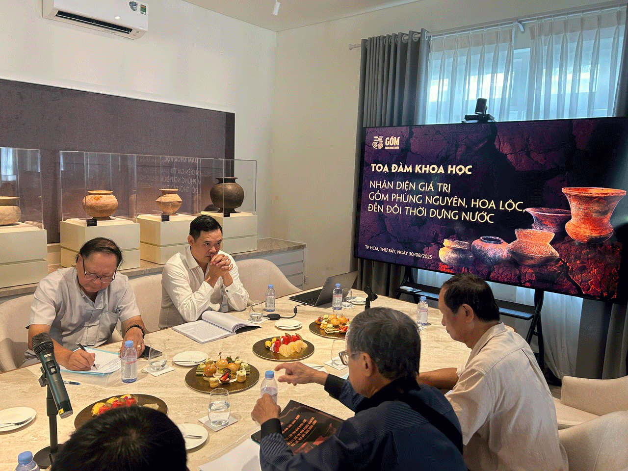Bảo tồn, ph&aacute;t huy di sản gốm thời dựng nước - Ảnh 1.