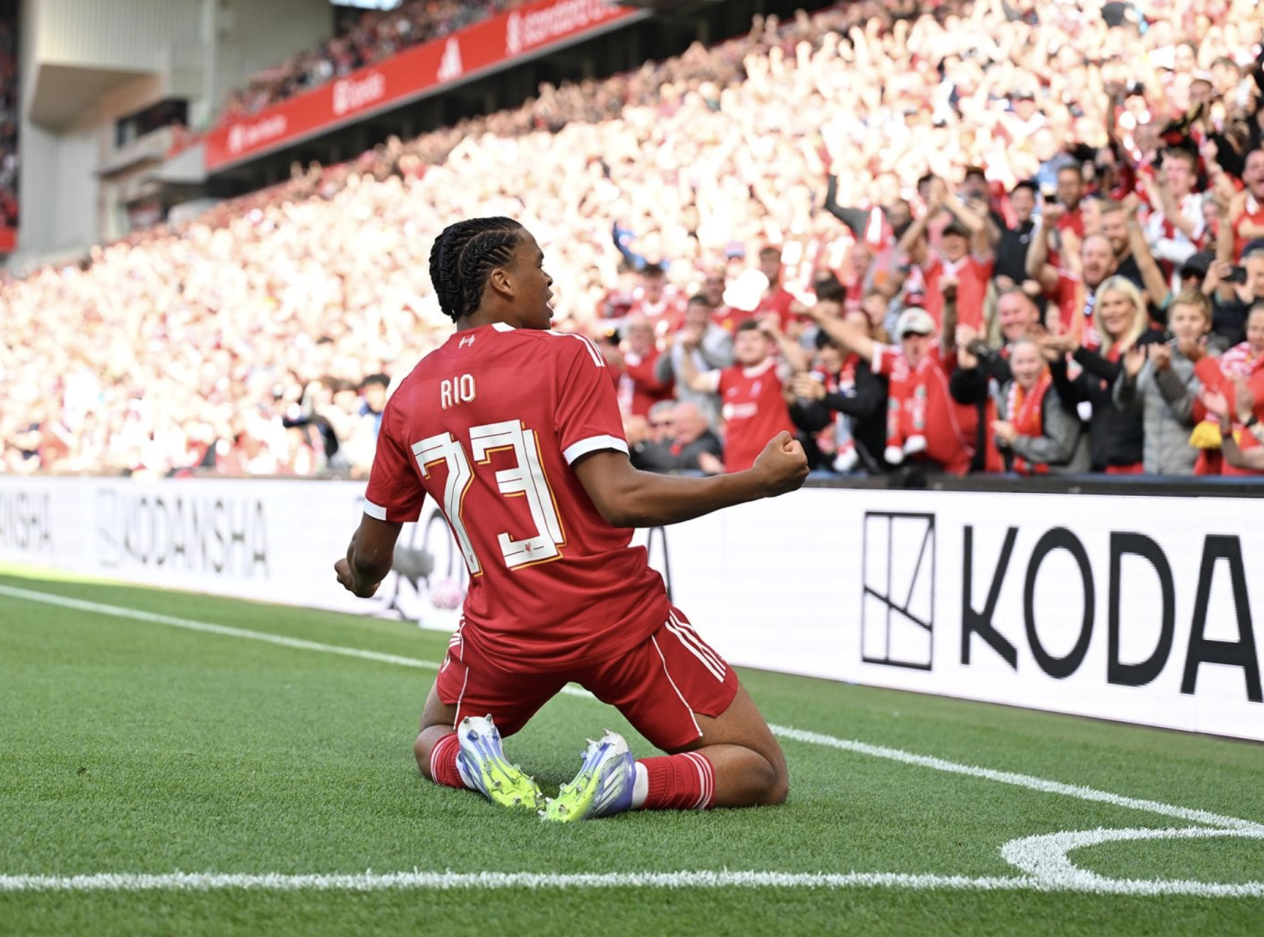 "Thần đồng" Ngumoha tỏa s&aacute;ng, Liverpool đại thắng Bilbao 2 trận si&ecirc;u giao hữu- Ảnh 1.