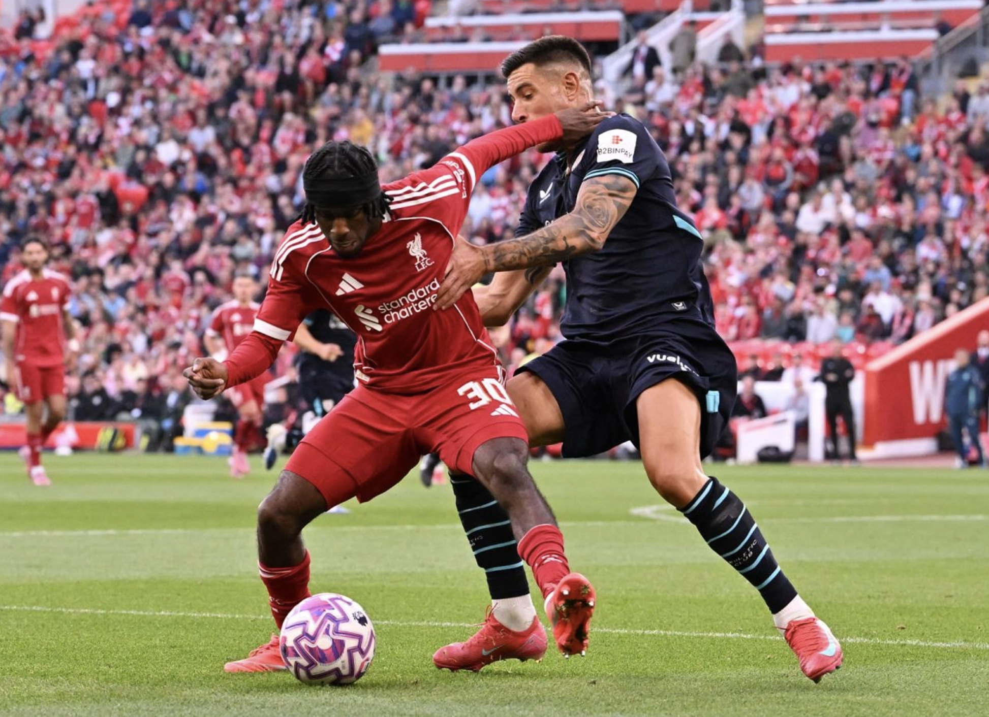 "Thần đồng" Ngumoha tỏa s&aacute;ng, Liverpool đại thắng Bilbao 2 trận si&ecirc;u giao hữu- Ảnh 7.