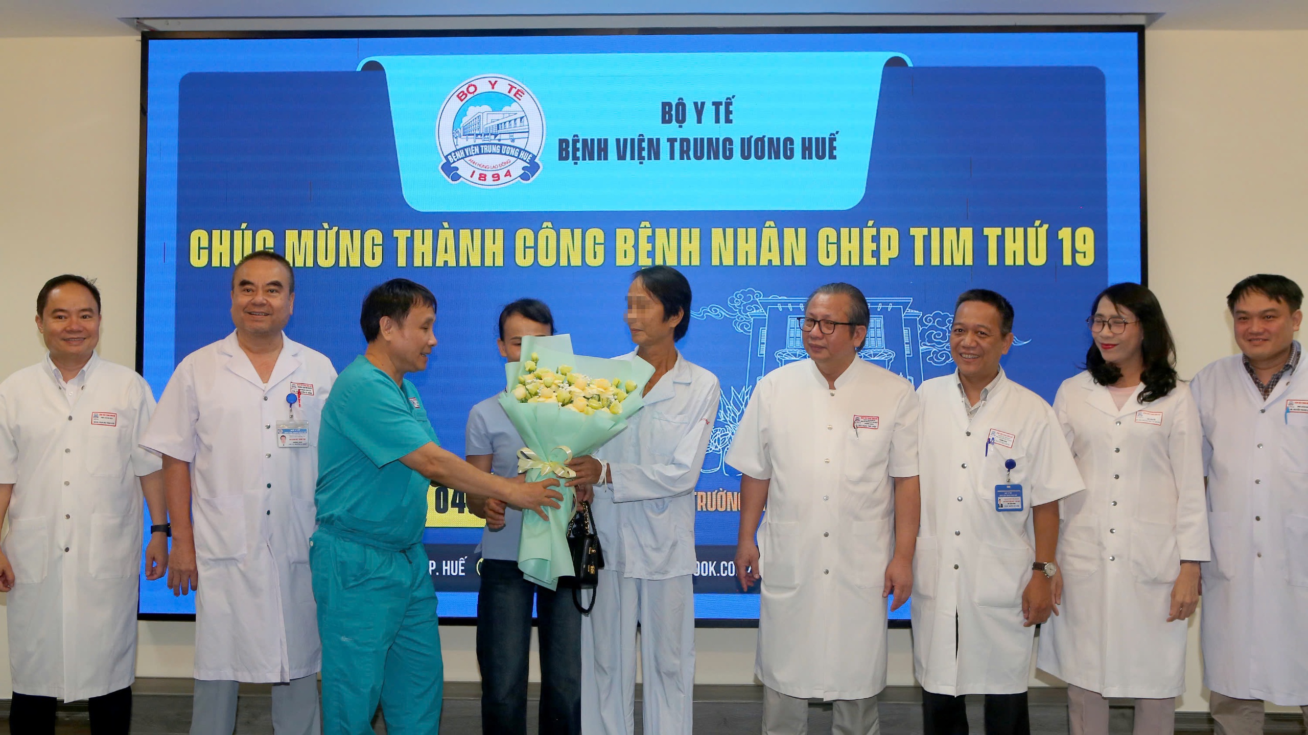 Người đ&agrave;n &ocirc;ng 56 tuổi c&oacute; nguy cơ tử vong rất cao "hồi sinh" kỳ diệu - Ảnh 1.
