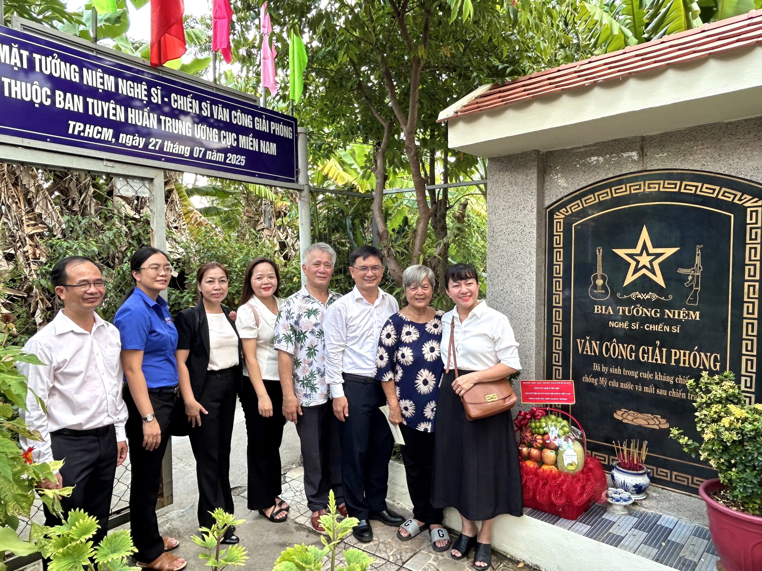 Tri &acirc;n nhạc sĩ Trần Long Ẩn v&agrave; NSƯT Phi Yến- Ảnh 5.