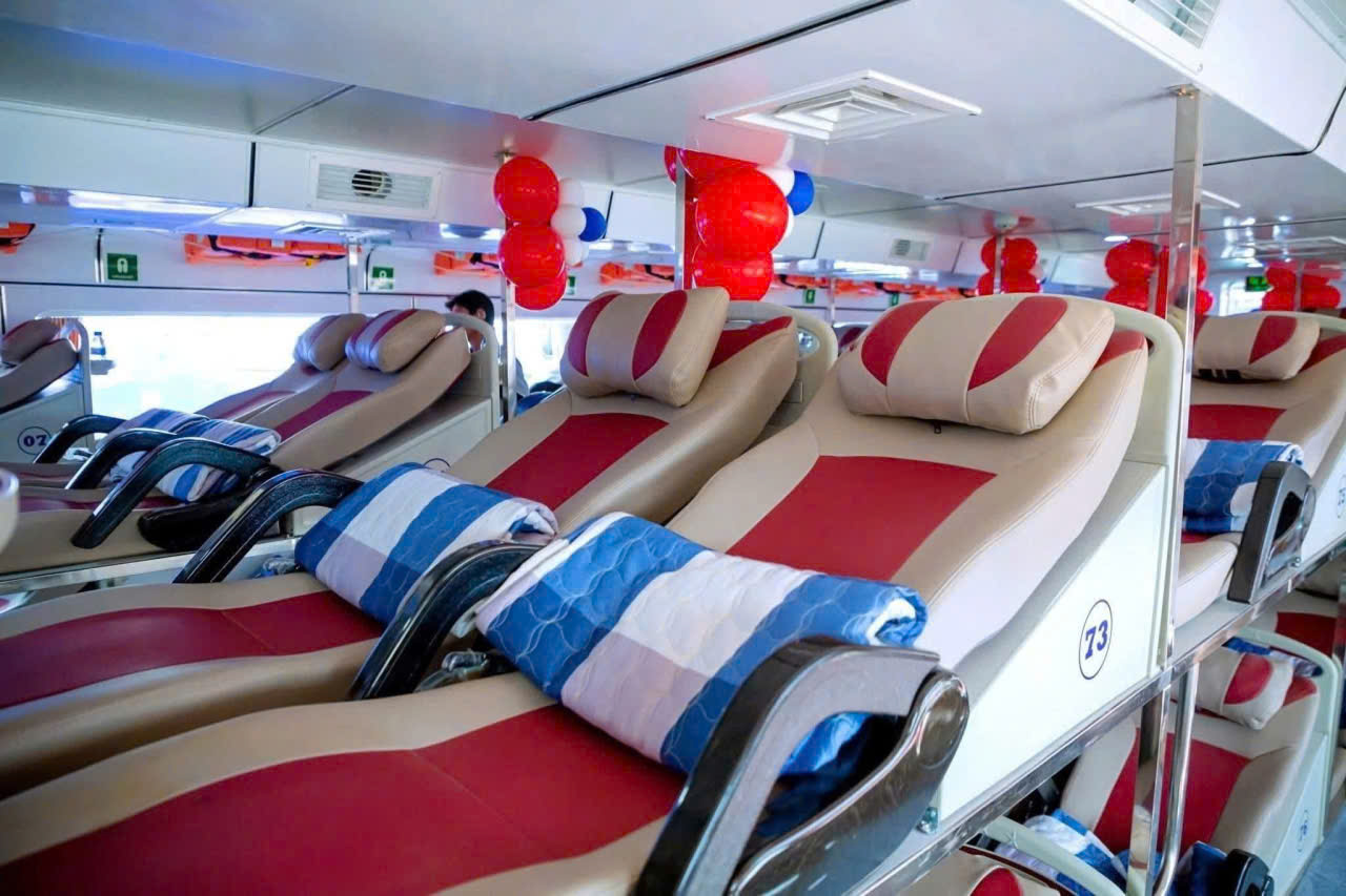 T&agrave;u cao tốc giường nằm đi Ph&uacute; Quốc tạm dừng hoạt động sau chuyến đầu ti&ecirc;n- Ảnh 4.