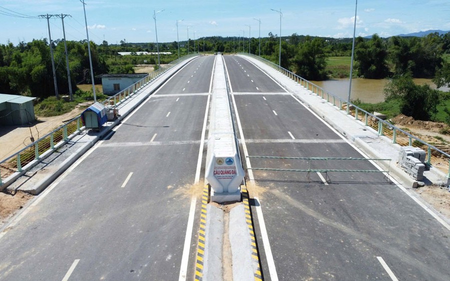 Kết nối giao thông vùng Đông - Tây Đà Nẵng