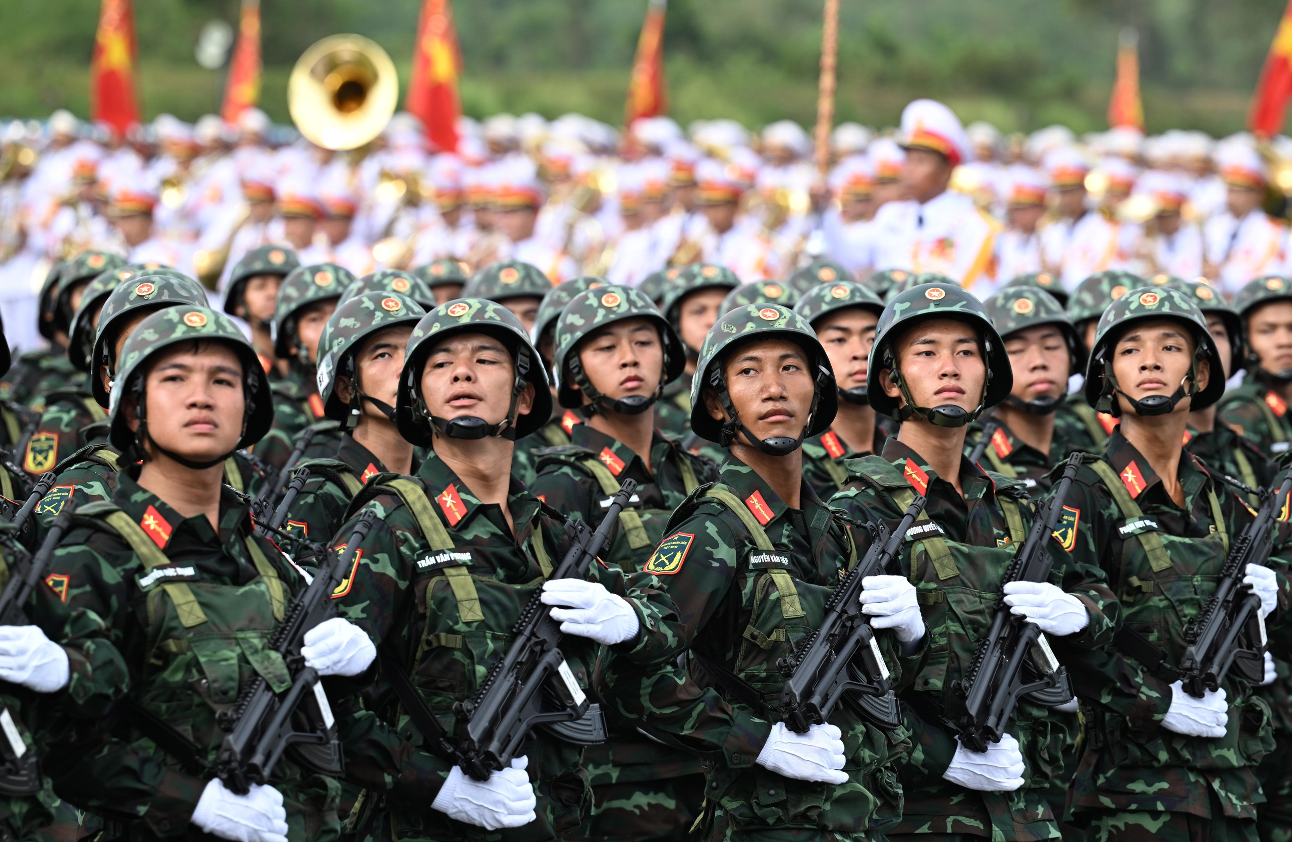 Tổng hợp luyện diễu binh 16 . 000 Chiến sĩ chuẩn bị cho Lễ kỷ niệm lớn - Ảnh 5.