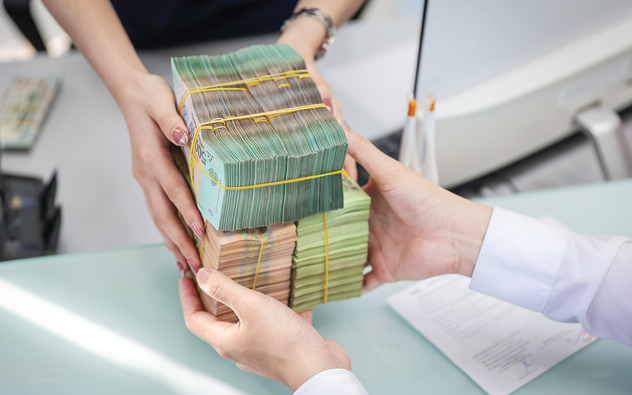 Yêu cầu các ngân hàng giảm lãi suất, công khai chênh lệch lãi suất huy động - cho vay