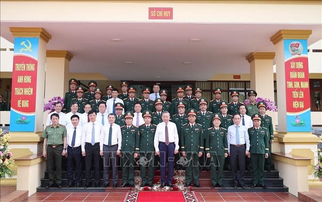 Tổng Bí thư Tô Lâm: Xây dựng Quân đoàn 12 thực sự là "quả đấm thép" trong giai đoạn mới- Ảnh 5.