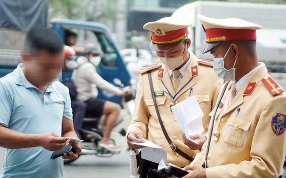 Đề xuất chủ tịch xã, trưởng công an xã được xử phạt vi phạm giao thông đến 60 triệu đồng