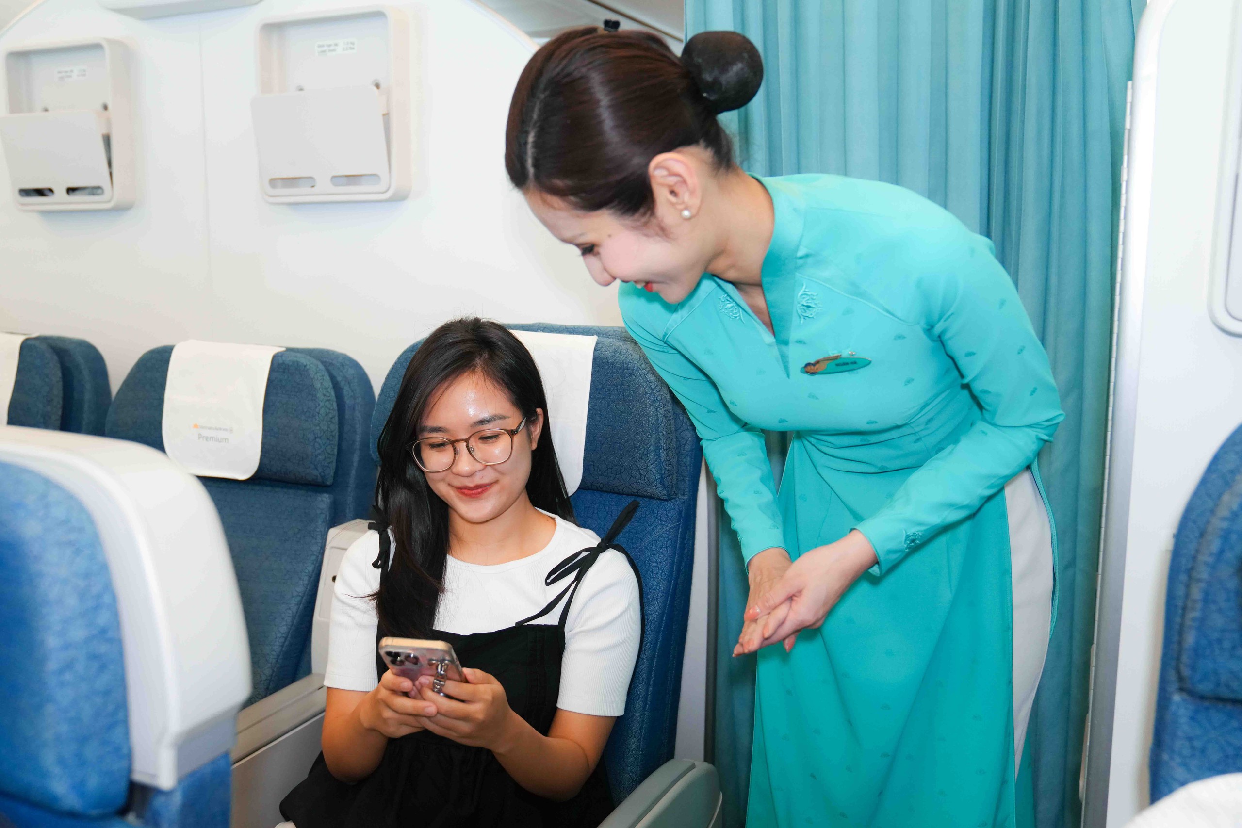 H&agrave;nh kh&aacute;ch đ&atilde; c&oacute; thể lướt Internet khi đang bay- Ảnh 3.