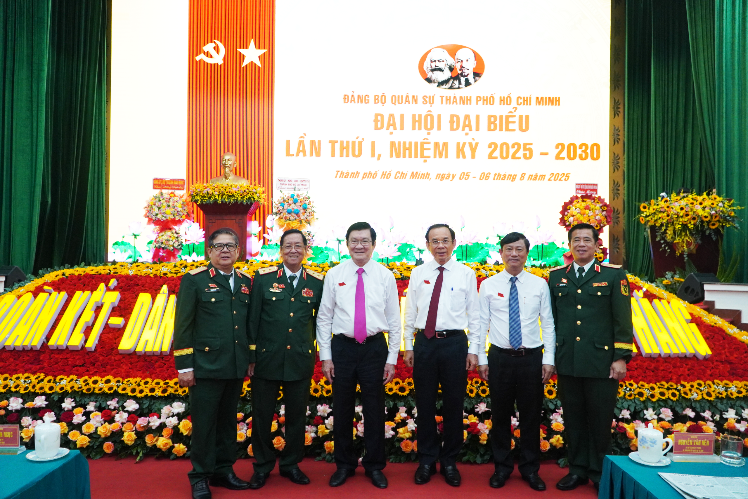 B&iacute; thư Th&agrave;nh ủy TP HCM Nguyễn Văn N&ecirc;n giữ chức B&iacute; thư Đảng ủy Qu&acirc;n sự th&agrave;nh phố- Ảnh 3.