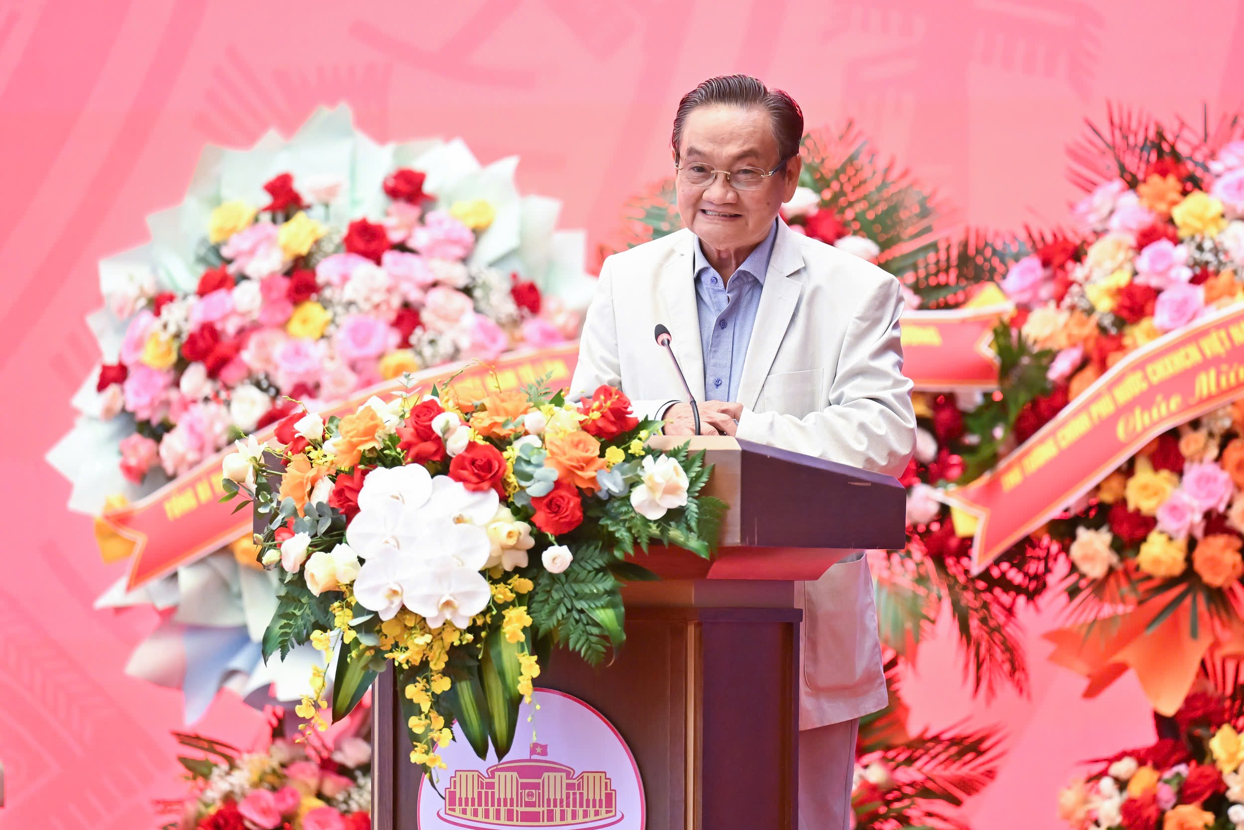 TS Trần Du Lịch: Thị trường bất động sản hiện nay như m&aacute;y bay chỉ c&oacute; hạng thương gia- Ảnh 3.