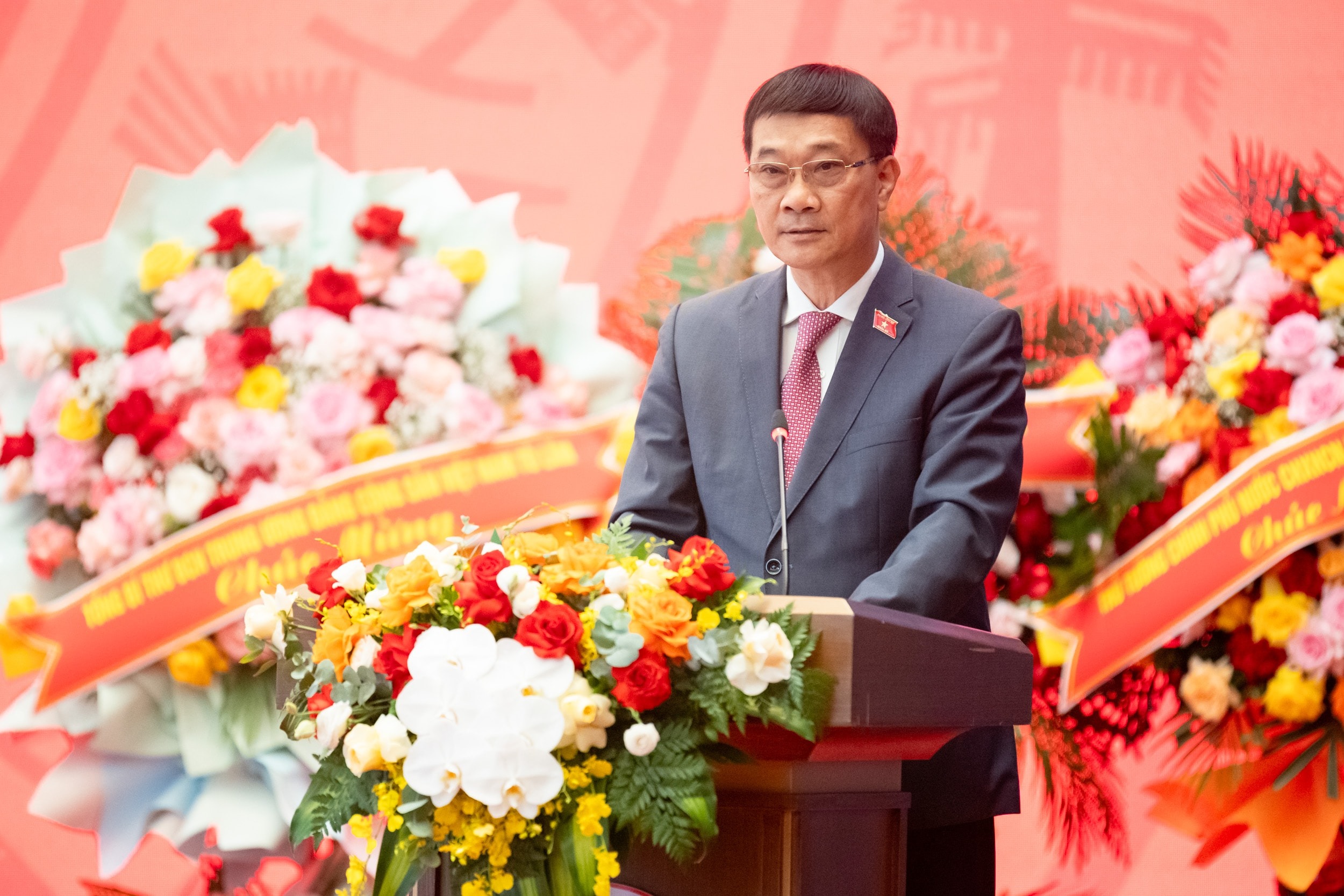 TS Trần Du Lịch: Thị trường bất động sản hiện nay như m&aacute;y bay chỉ c&oacute; hạng thương gia- Ảnh 2.