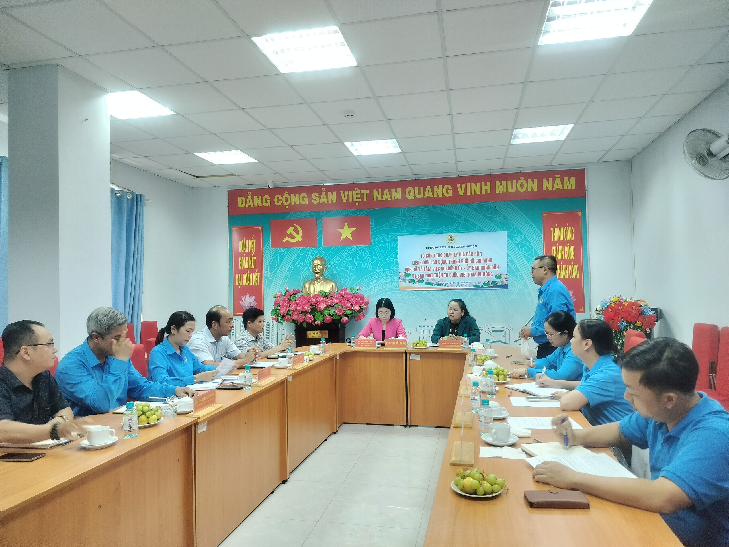 C&ocirc;ng đo&agrave;n phường Ph&uacute; Nhuận chăm lo cho đo&agrave;n vi&ecirc;n sau khi kiện to&agrave;n bộ m&aacute;y- Ảnh 3.