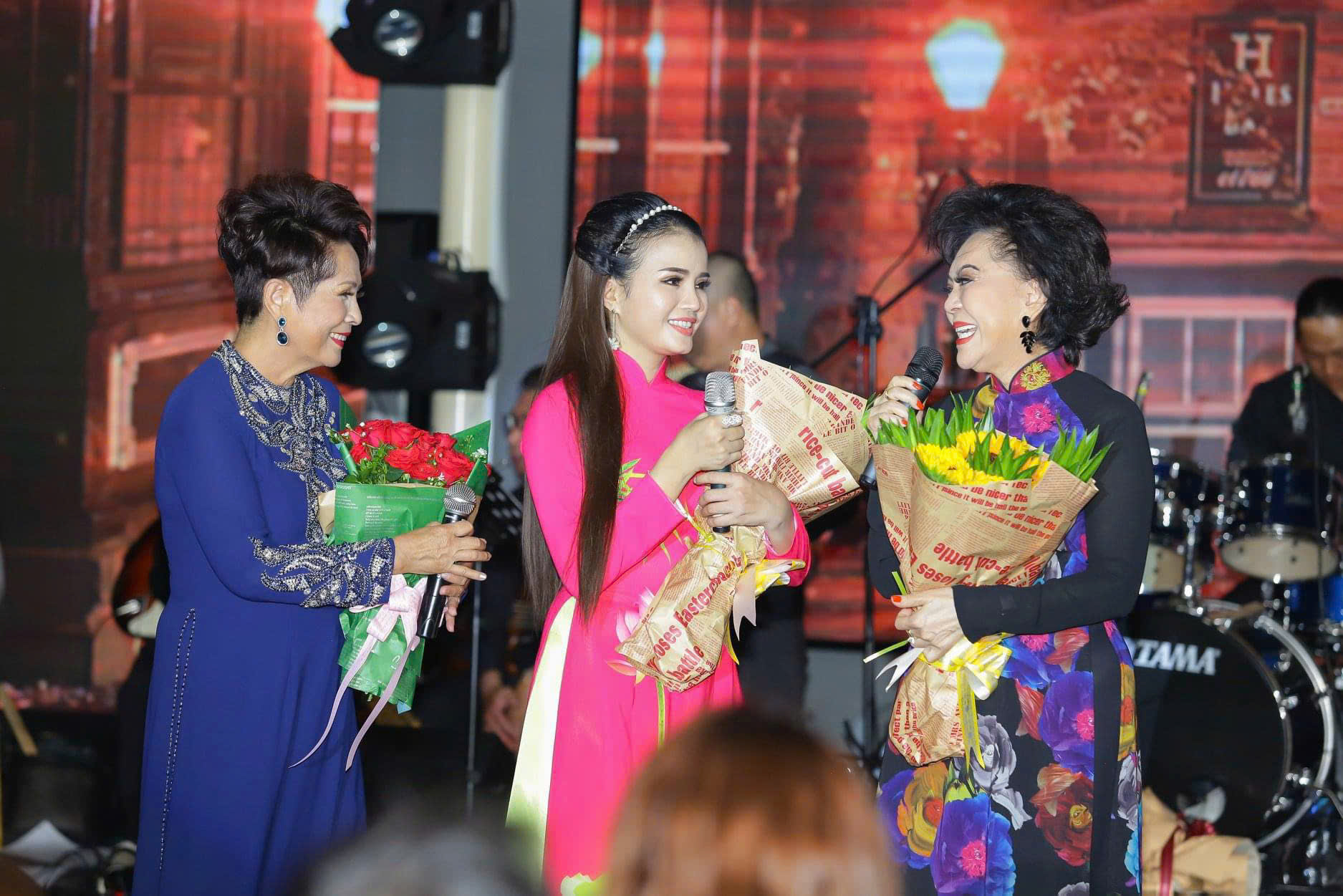 Th&acirc;̉m Thúy Hà từng bán đ&acirc;́t, bán &ocirc;t&ocirc; đ&acirc;̀u tư &acirc;m nhạc - Ảnh 4.