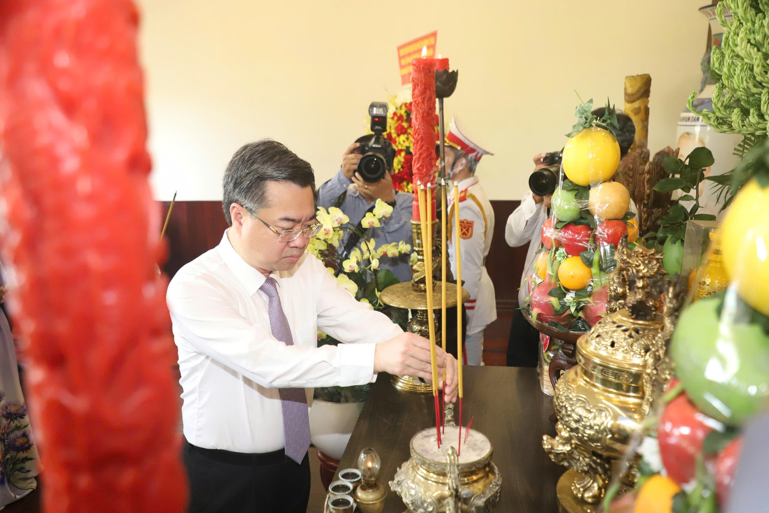 Triển lãm Vinh quang 80 năm Quốc hội Việt Nam tại TP HCM - Ảnh 5.