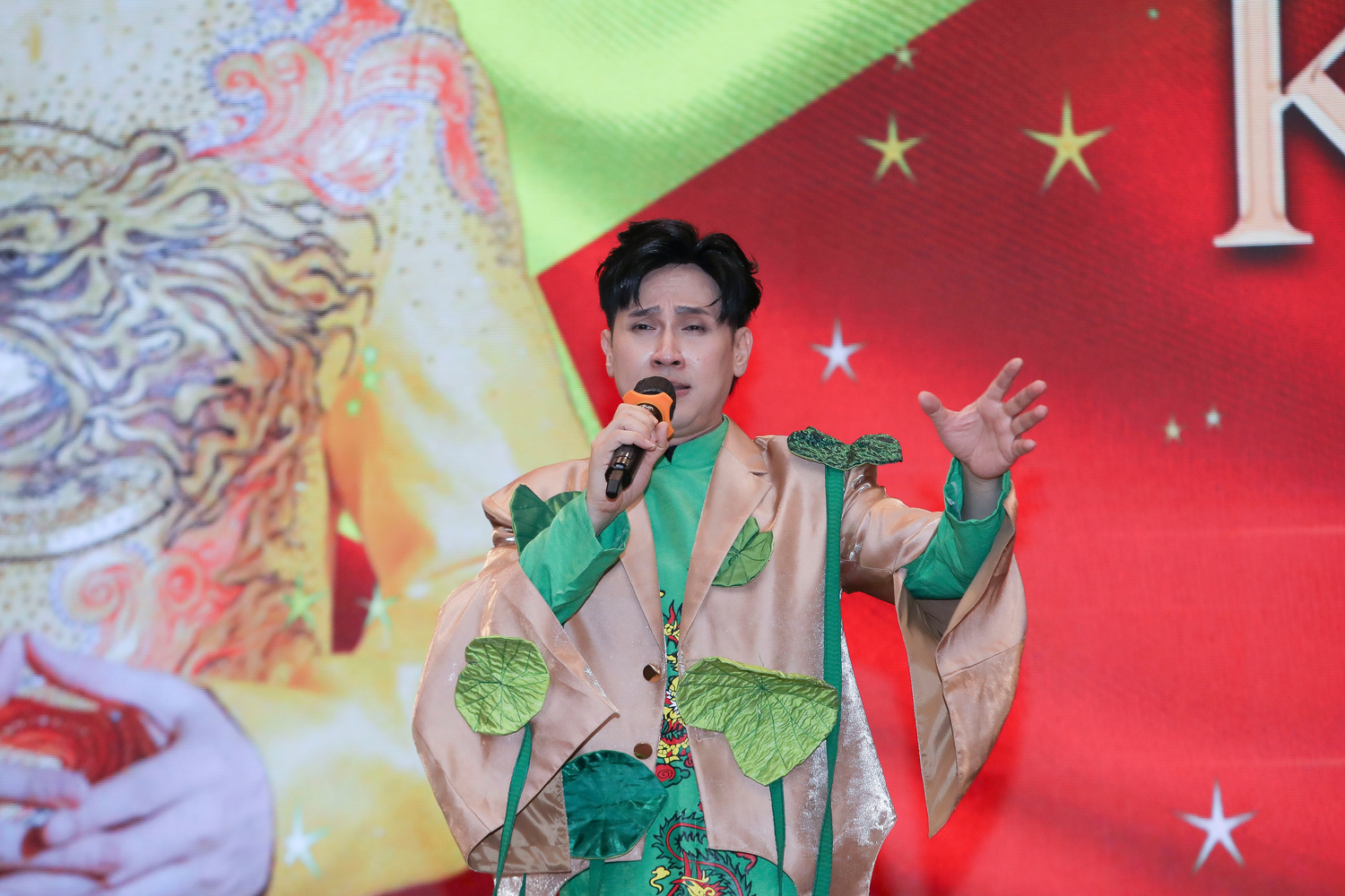 Nguyên Vũ ấn tượng với dự án "Việt Nam - Kỷ nguyên vươn mình"- Ảnh 2.