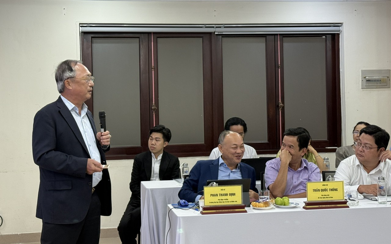 ĐHQG TP HCM bàn giải pháp xây dựng đô thị thông minh