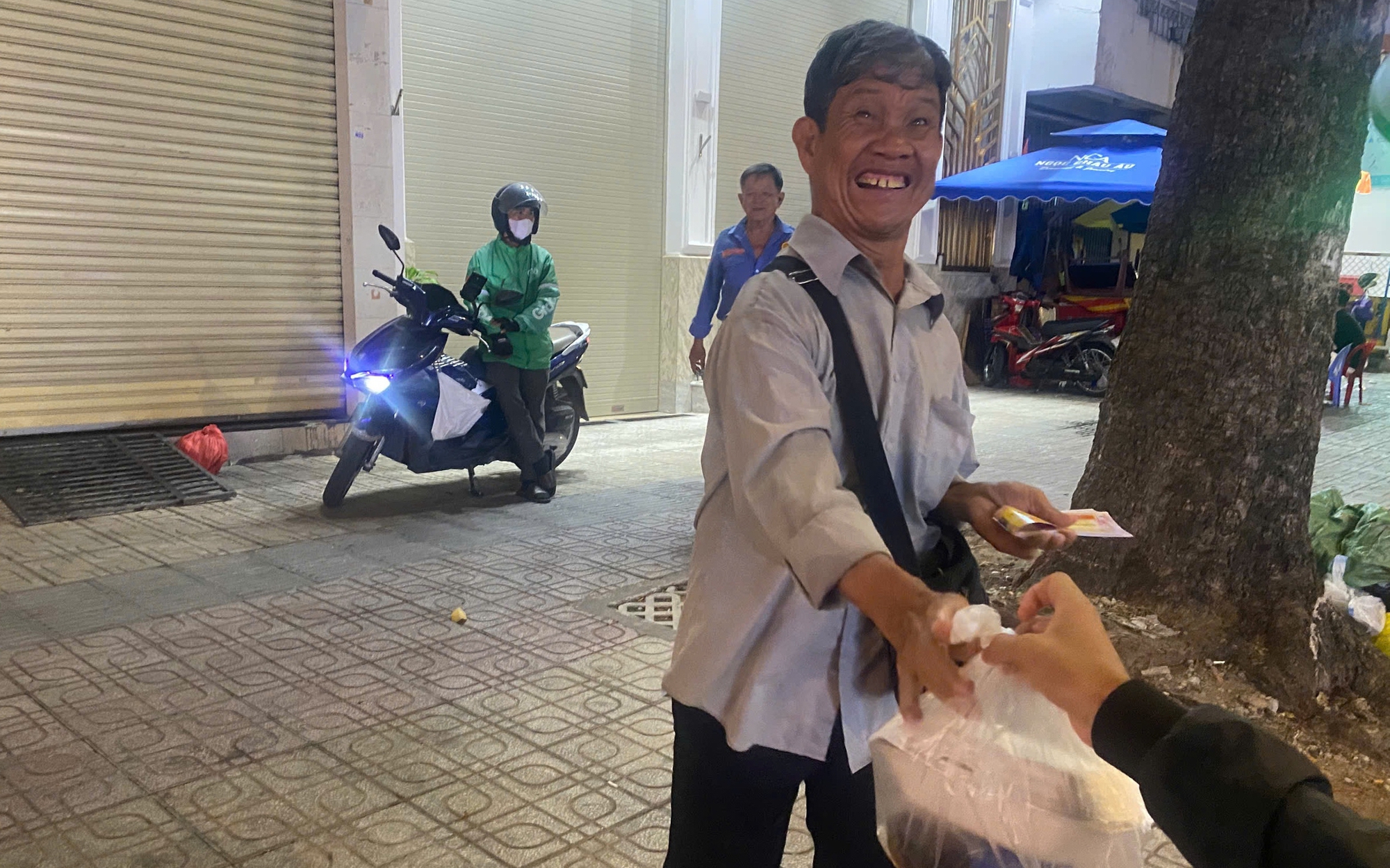 Một tối "ấm áp" ở phường Chánh Hưng, TP HCM