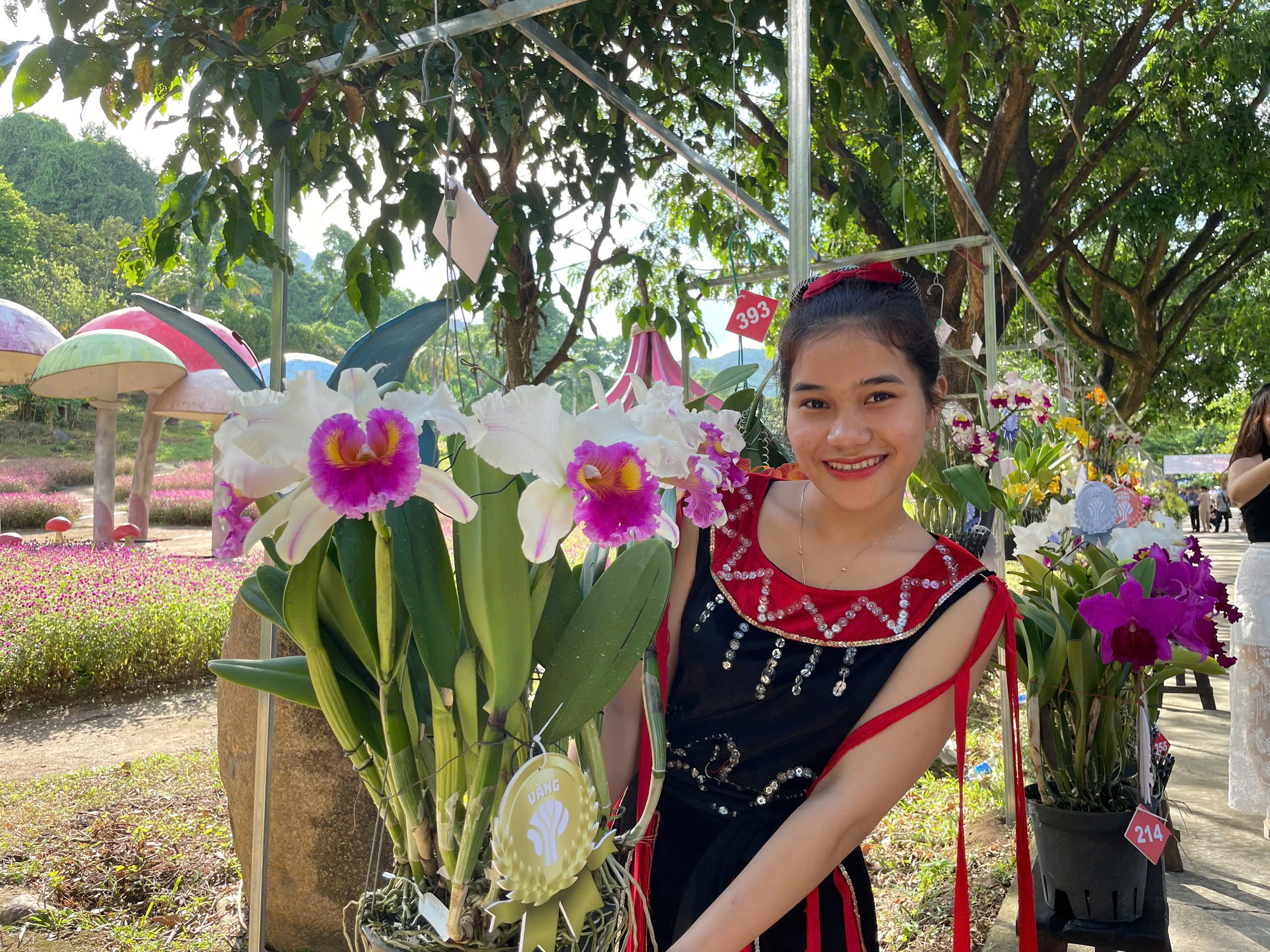 Ngắm kiệt tác thiên nhiên hoa lan mùa hạ tại Khánh Hòa- Ảnh 4.