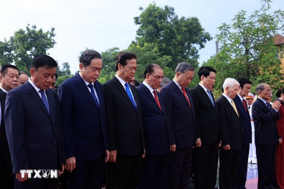 80 năm Quốc khánh: Lãnh đạo Đảng, Nhà nước vào Lăng viếng Chủ tịch Hồ Chí Minh- Ảnh 3.