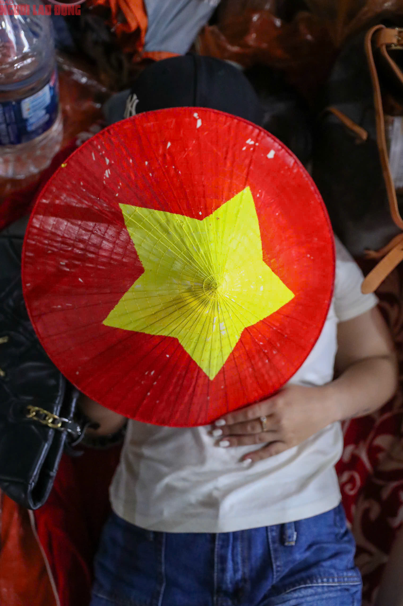 H&agrave;ng triệu người d&acirc;n h&aacute;o hức chờ đợi diễu binh A80 tại Quảng trường Ba Đ&igrave;nh - Ảnh 11.