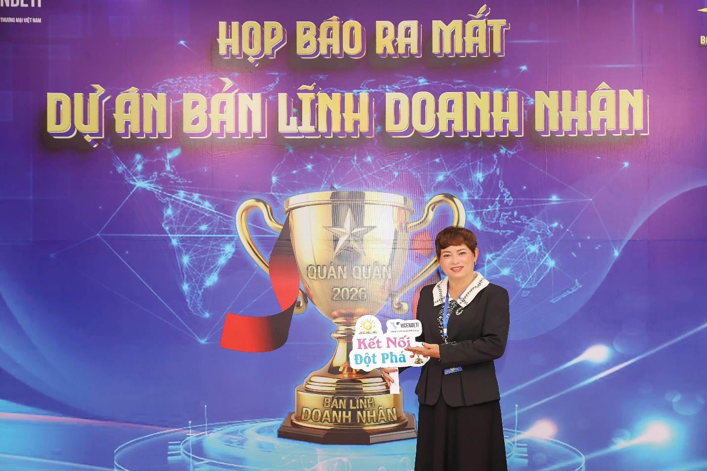 Vẻ đẹp v&agrave; tr&iacute; tuệ phụ nữ tỏa s&aacute;ng trong dự &aacute;n "Bản lĩnh doanh nh&acirc;n" - Ảnh 4.
