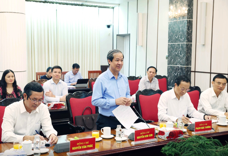 Tổng B&iacute; thư T&ocirc; L&acirc;m chủ tr&igrave; họp triển khai Nghị quyết 71 Th&uacute;c đẩy gi&aacute;o dục đổi mới - Ảnh 2.