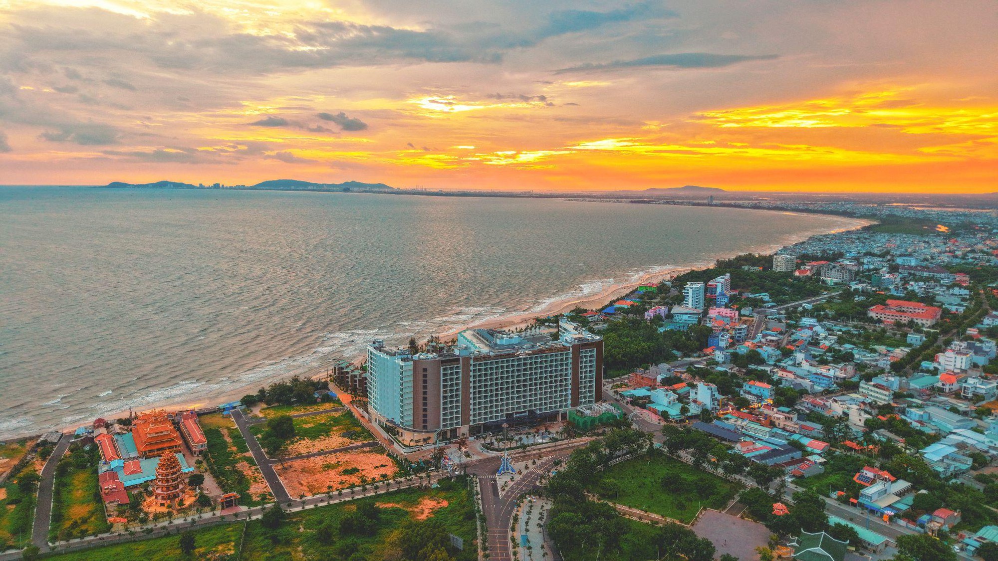 Charm Resort Long Hải k&yacute; kết đối t&aacute;c ph&acirc;n phối, sẵn s&agrave;ng đ&oacute;n vận hội mới từ hạ tầng- Ảnh 4.