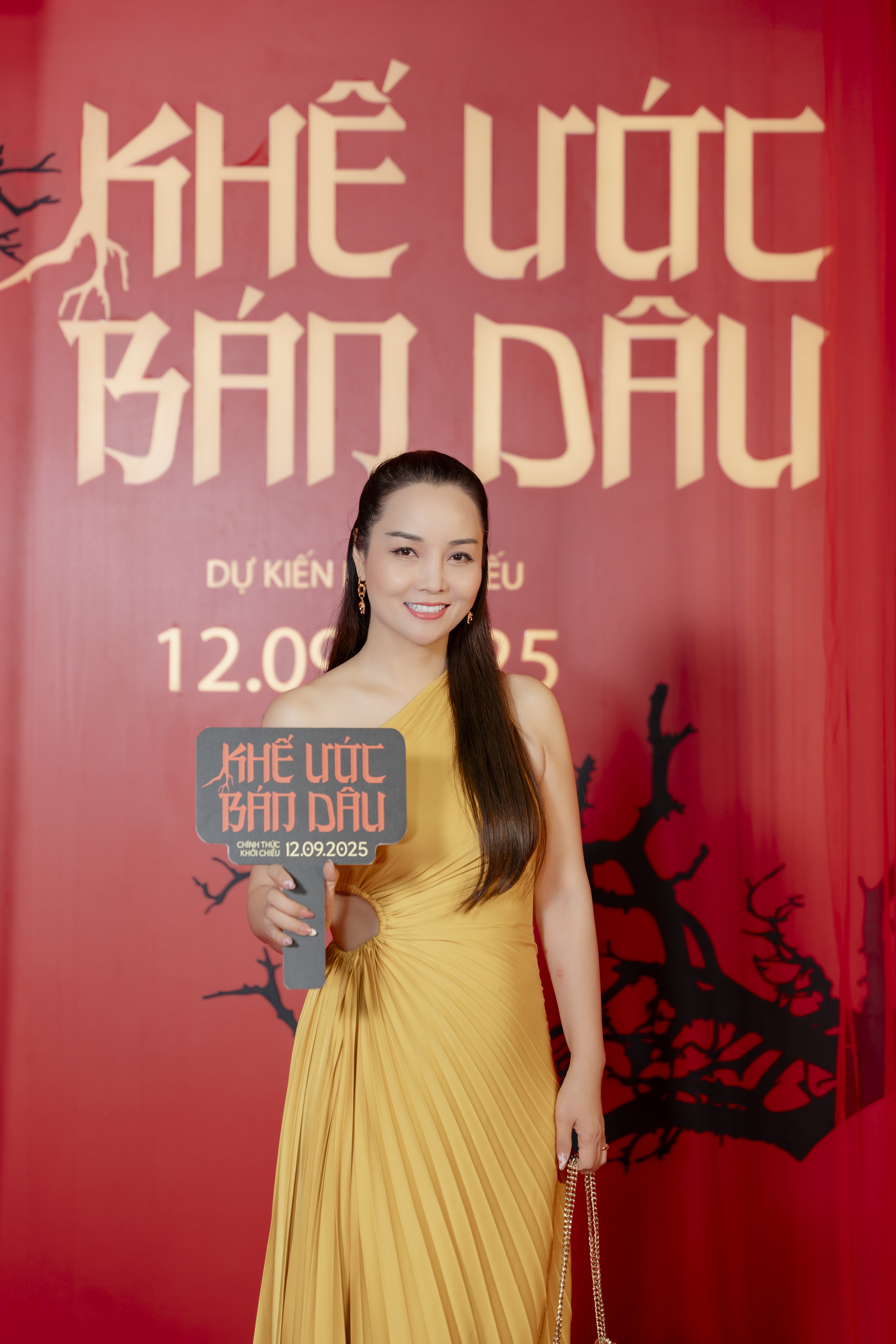 MC Thanh Bạch, Thuận Nguyễn&hellip; mừng cho L&acirc;m Thanh Mỹ, Hữu Vi - Ảnh 9.
