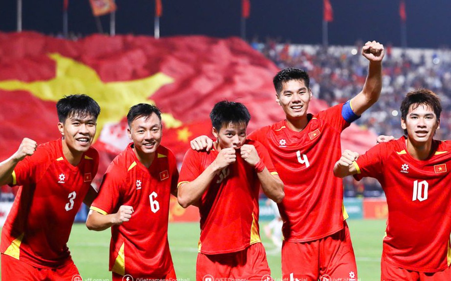 Tuyển U23 Việt Nam r&agrave; so&aacute;t lực lượng - Ảnh 3.