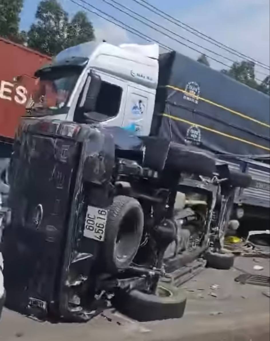 Tai nạn liên hoàn trên Quốc lộ 51- Ảnh 1.