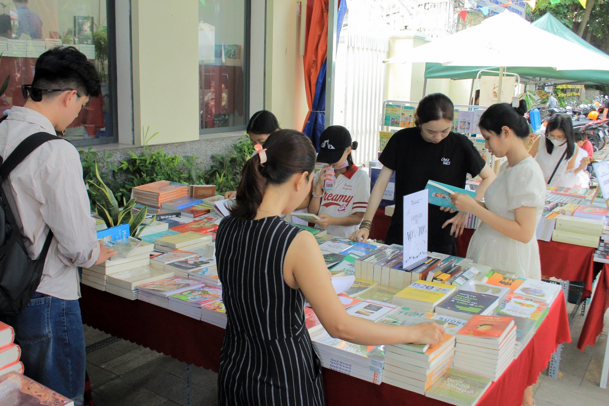 Lan tỏa văn h&oacute;a đọc từ cơ sở- Ảnh 2.